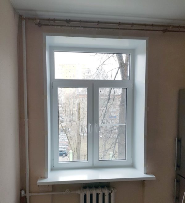 Противопожарное окно с фрамугой / серия FRM1076